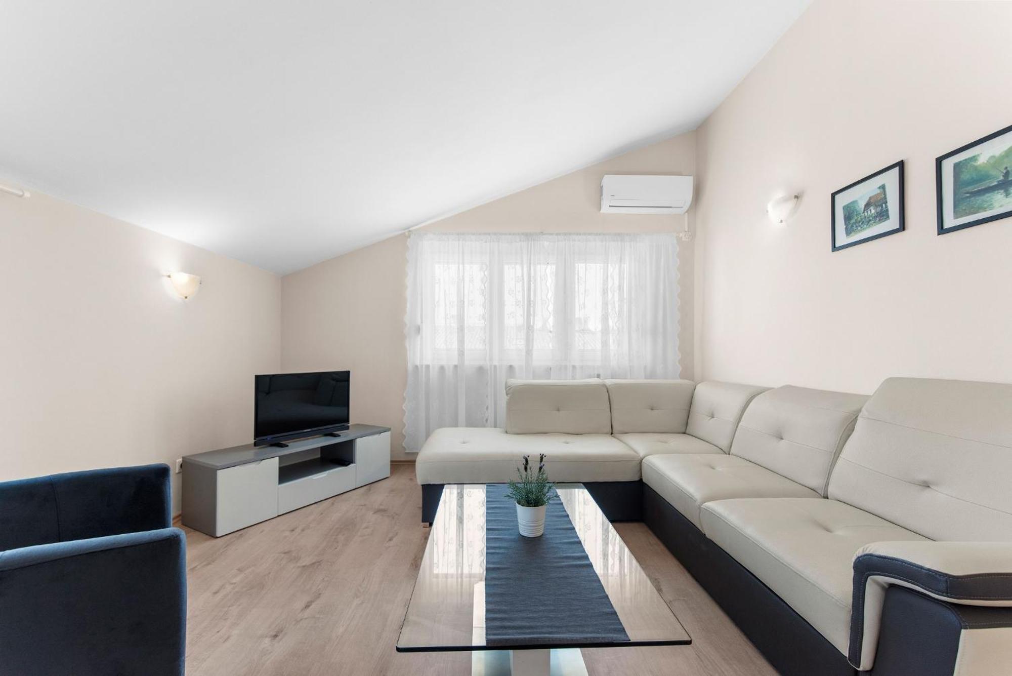 Villa Hope Apartments Poreč Exterior foto