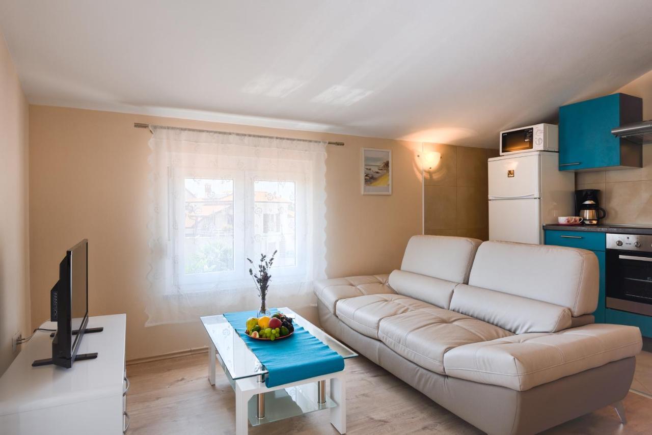 Villa Hope Apartments Poreč Exterior foto
